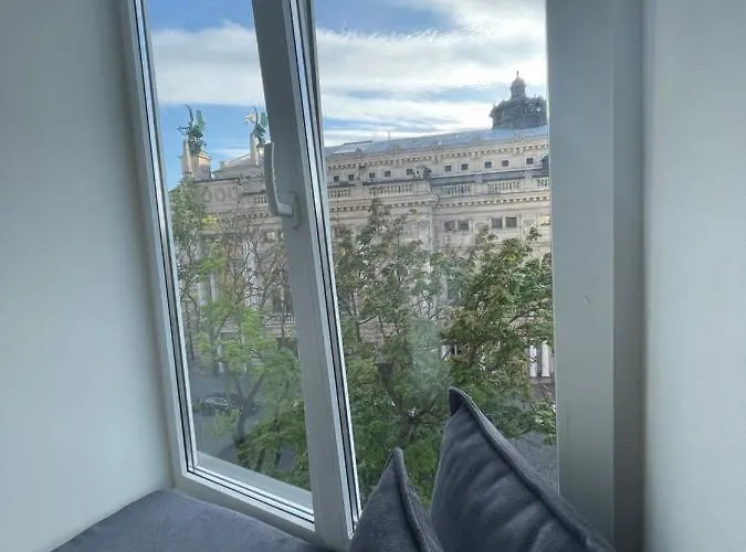 Apartman With The View Of The Opera House Lviv